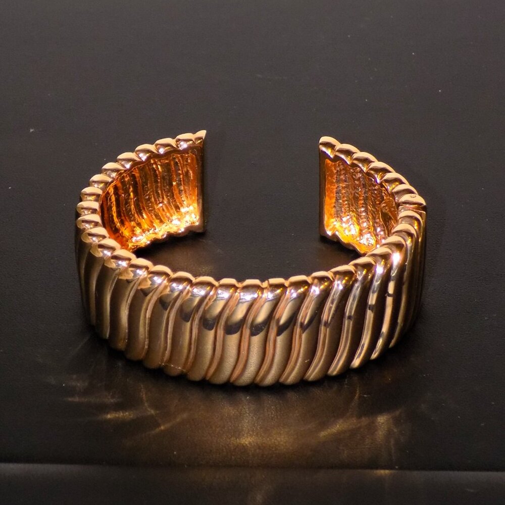 Vintage Bronze Milor Italy Chunky Hinged Cuff Bracelet, Copper Color